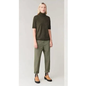 COS Green High Rise Button Fly Tapered Leg Pants Womens Size 10 Utility